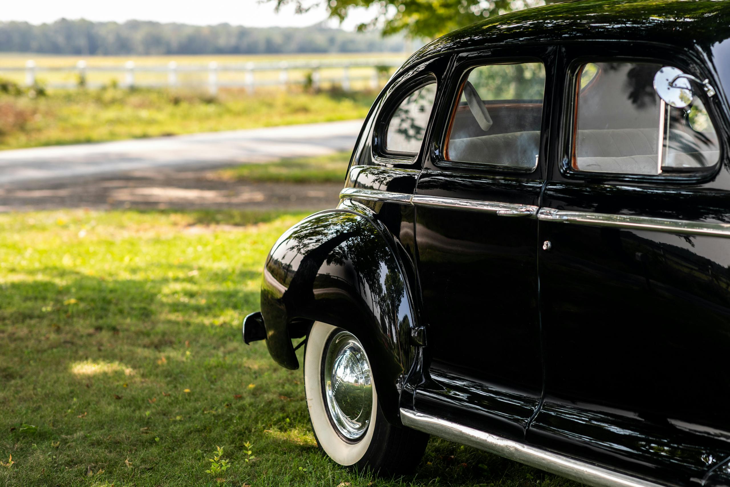 1947 Plymouth rear fender